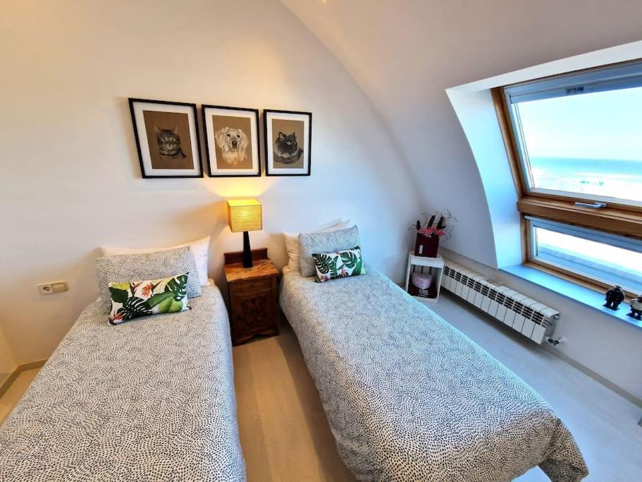 Apartamento Deluxe Vistas Al Mar Burela Exteriör bild
